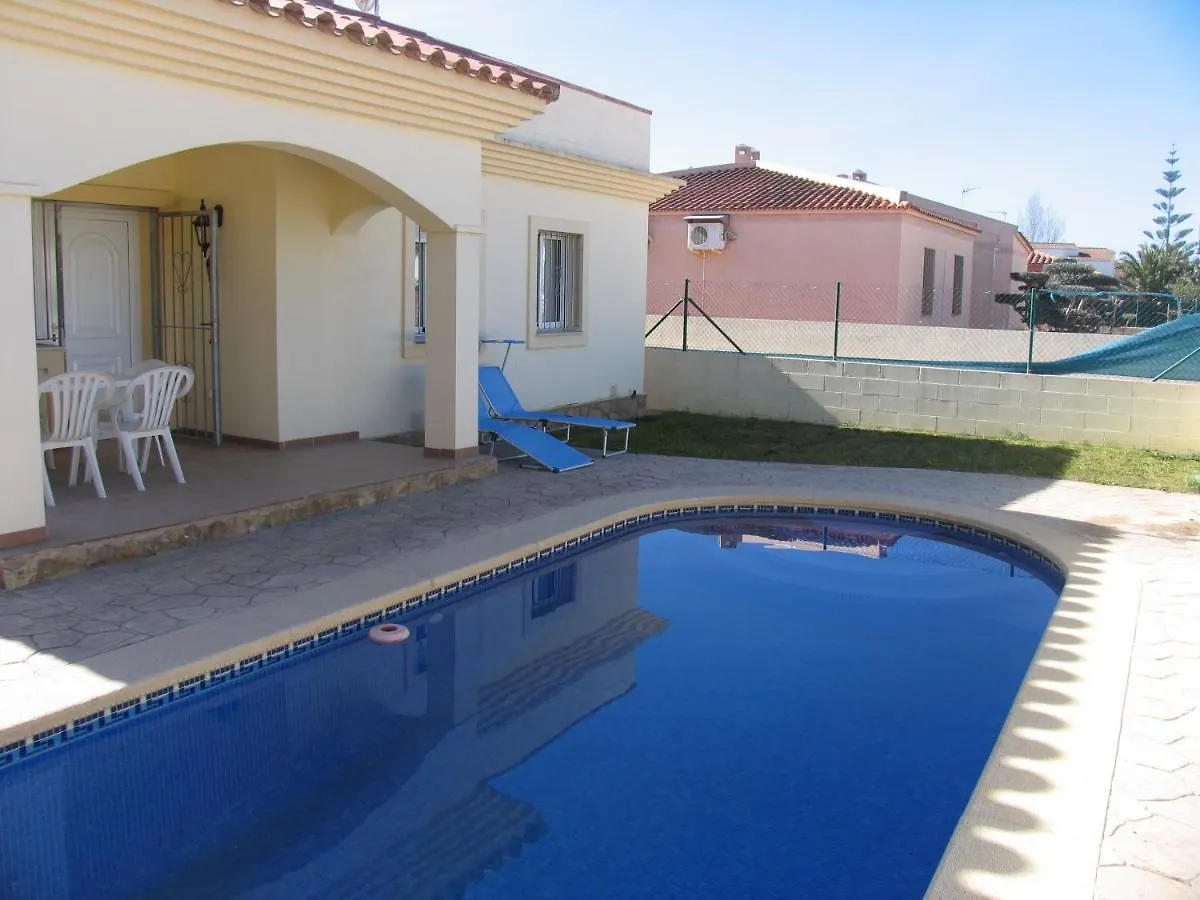 Holiday home Encarni Villa Riumar