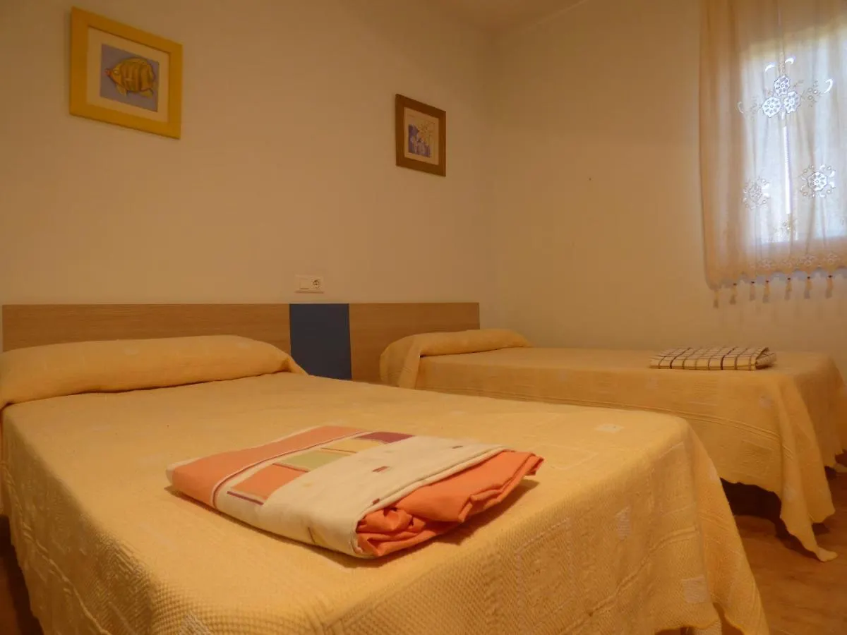 Encarni Villa Riumar 0*,